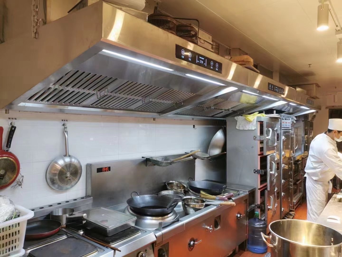 Exhaust Vent Hood Restaurant H - Commercial Kitchen Vent recensione e prezzo