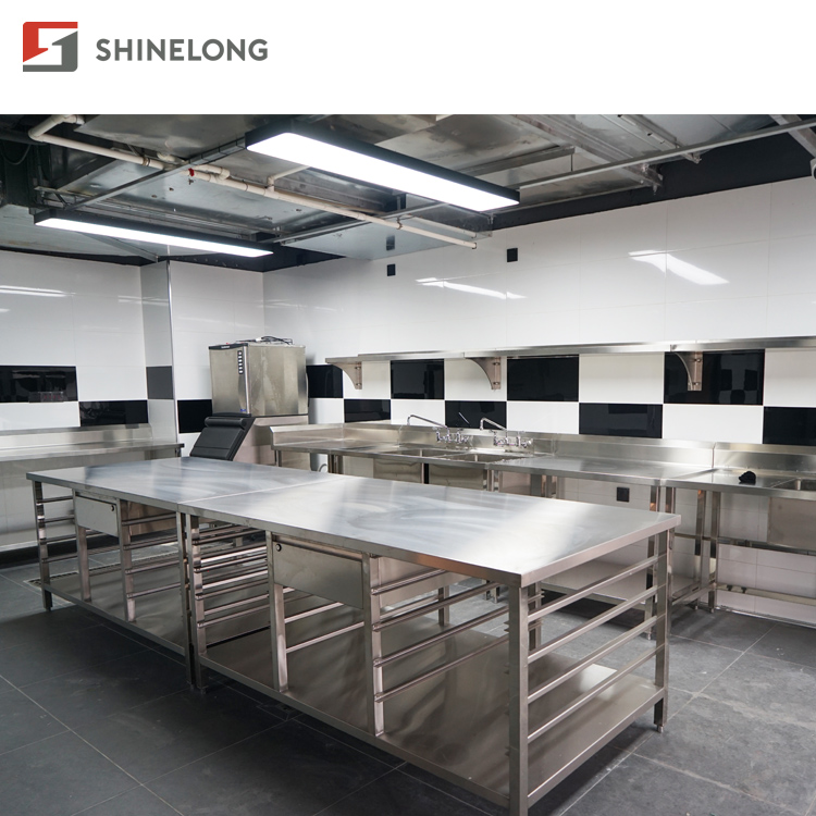 Customized Restaurant Kitchen  - Commercial Kitchen Microwave recensione e prezzo